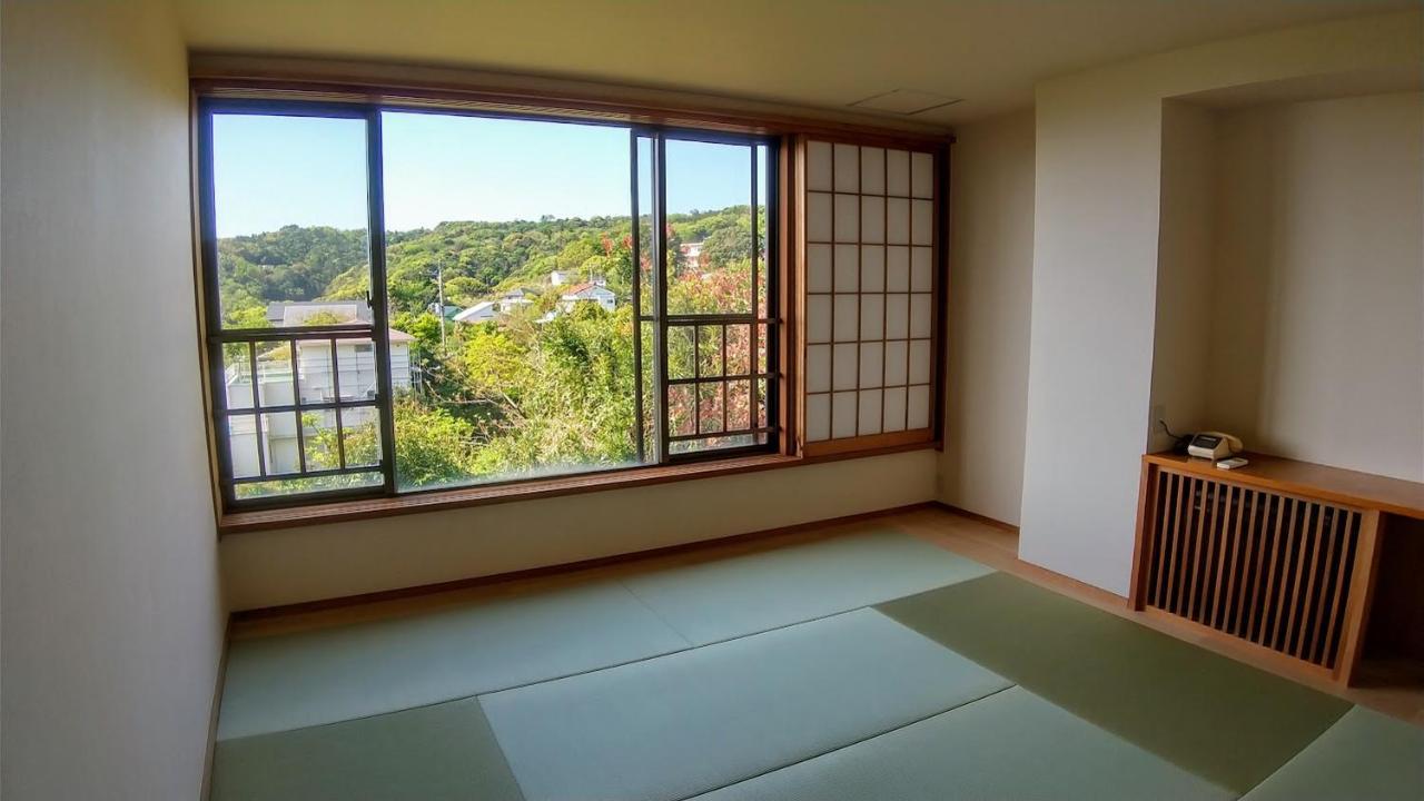 Отель Futo House -Ippon No Enpitsu- Ито Экстерьер фото